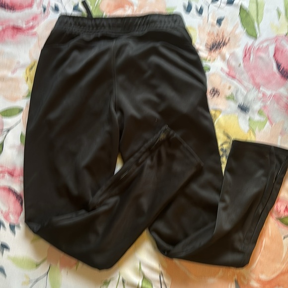 Kids Lotto Black Athletic Pants - Picture 7 of 7